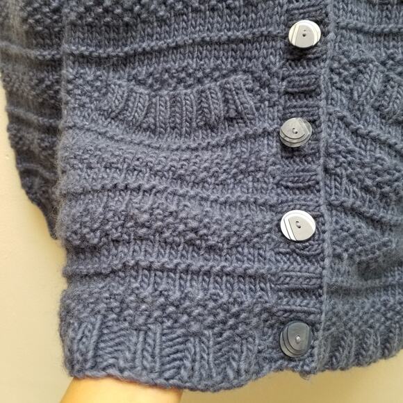 Aran Style Womens Cardigan Sweater Blue Wool Chunky Knit Long Pockets Fits Sz L - Picture 12 of 13